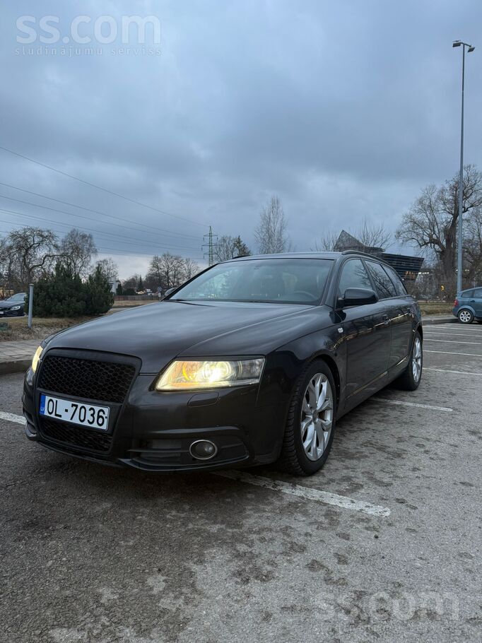 Audi 4500€