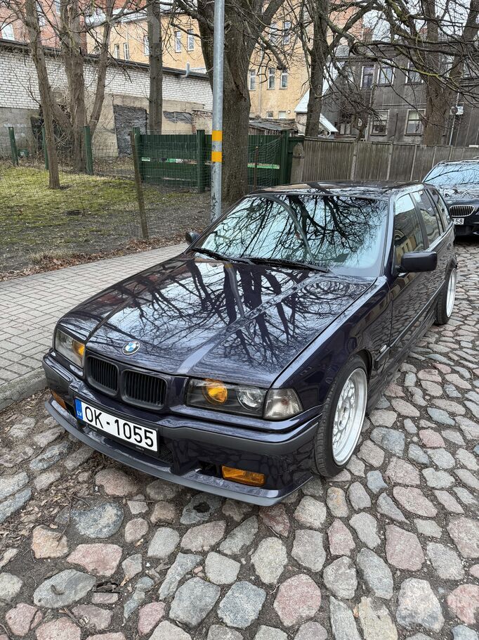BMW Pardodās ļoti jaudīgs e36 ar reģistrētu m57, labā 
