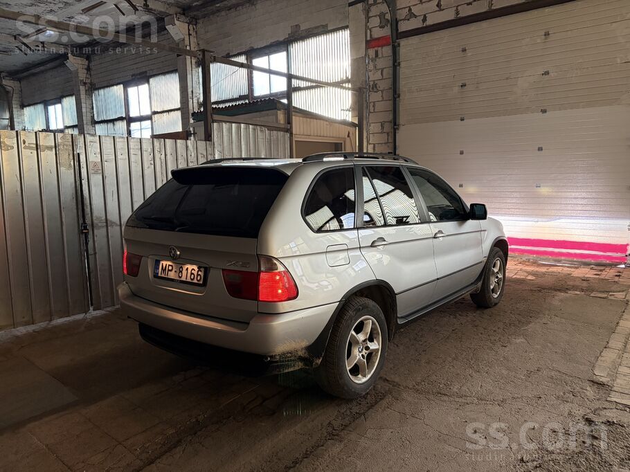 BMW BMW X5 ar veco labo M57 3.0L, 135kw dīzeļa dzinēju