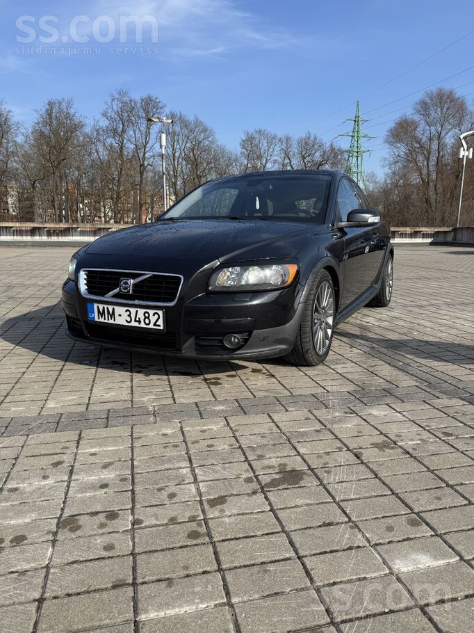 Volvo C30 2.0D, Manuālā, Kupeja

Uzticams un ekonomisks auto ikdienai. Lat