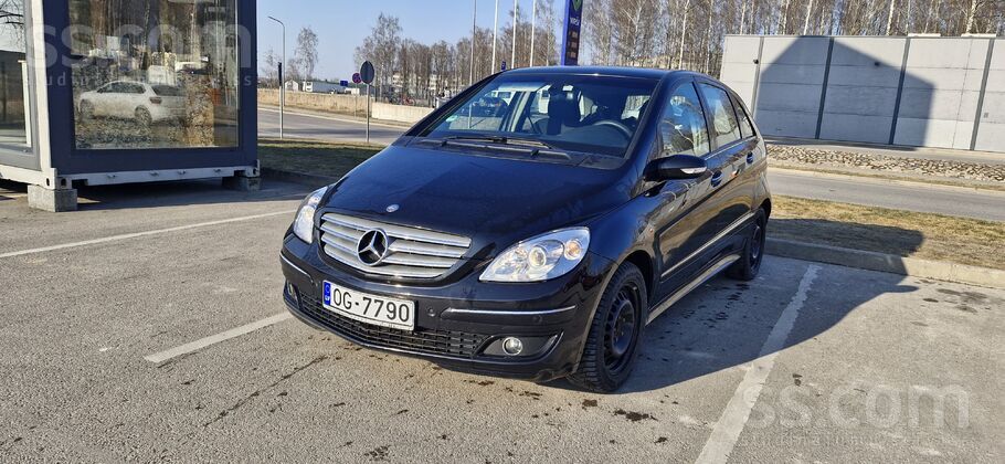 Mercedes Pārdod labu MB B180 2.0D. 80kw jauda Automātiskā p