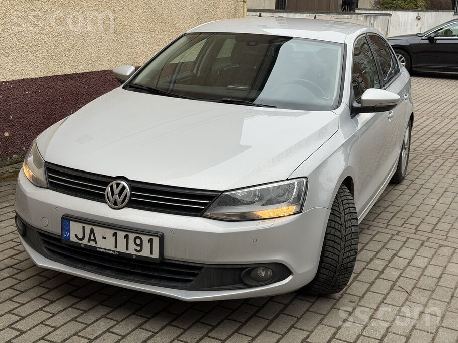 Volkswagen Kopts, dinamisks un ekonomisks sedans. Pirkta Moll