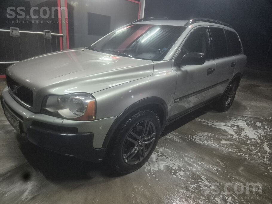 Volvo В хорошем техническом и визуальном состоянии. Полн