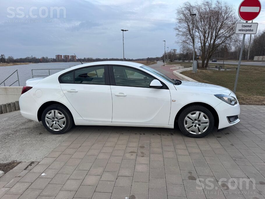 Opel Pārdodu Opel insignia ar jaunu tehnisko apskati, p