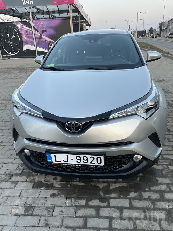 Toyota Apkalpošana tikai pie oficiālā izplatītāja