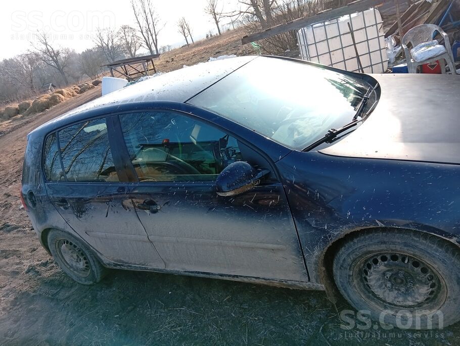 Volkswagen Pārdodu Volkswagen Golf 5 tehinskā apskate ir 10 a