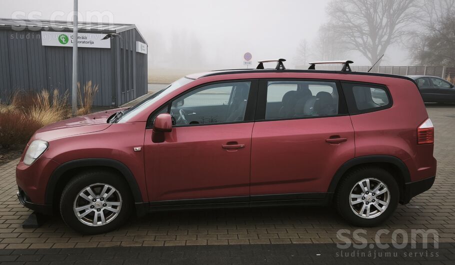 Chevrolet Pārdošanā labs ģimenes vai darba auto. Ietilpīgs, 