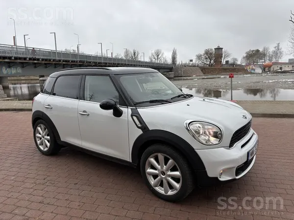 Mini Pārdod Mini Countryman 2014. gada ar automātisko ā