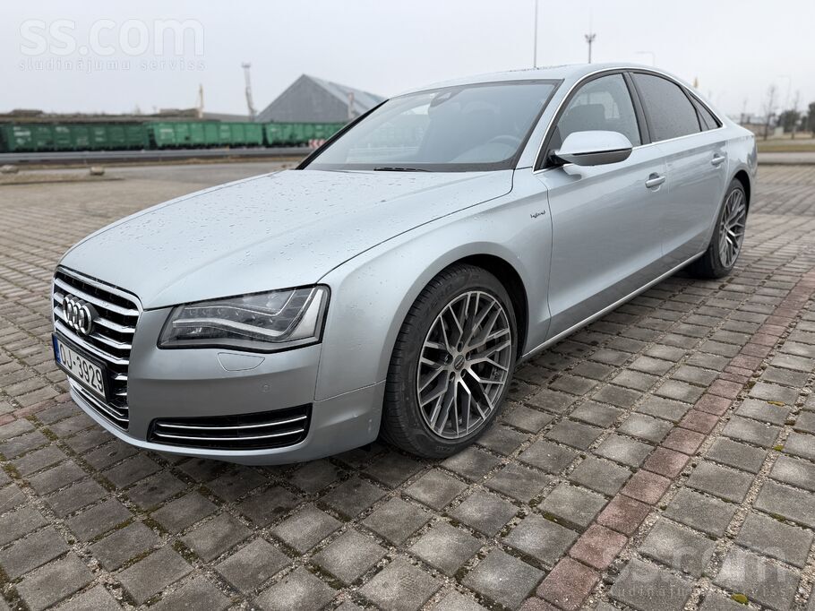 Audi Pārdod ļoti labā tehniskā un vizuālā stāvoklī audi