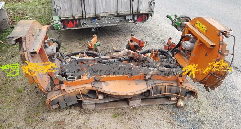 Automašīna tika transportēta no itālijas, ir dažas dzīves skrasbes, bet tehn