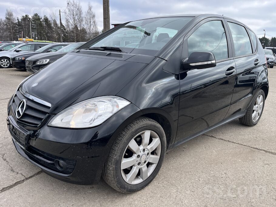 Tikko ievests no Šveices. Mb A160 1.5i automāts 2011gada 136t. km oriģināls