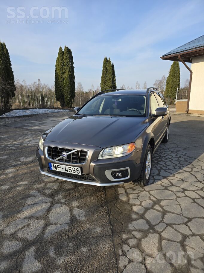 Volvo Pārdod Volvo Xc70 2.4d 136kW