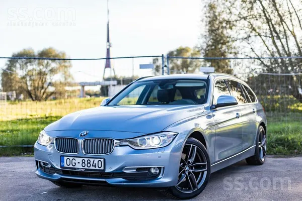 BMW BMW 318d ar 2.0 litru dīzeļdzinēju un manuālo ātru