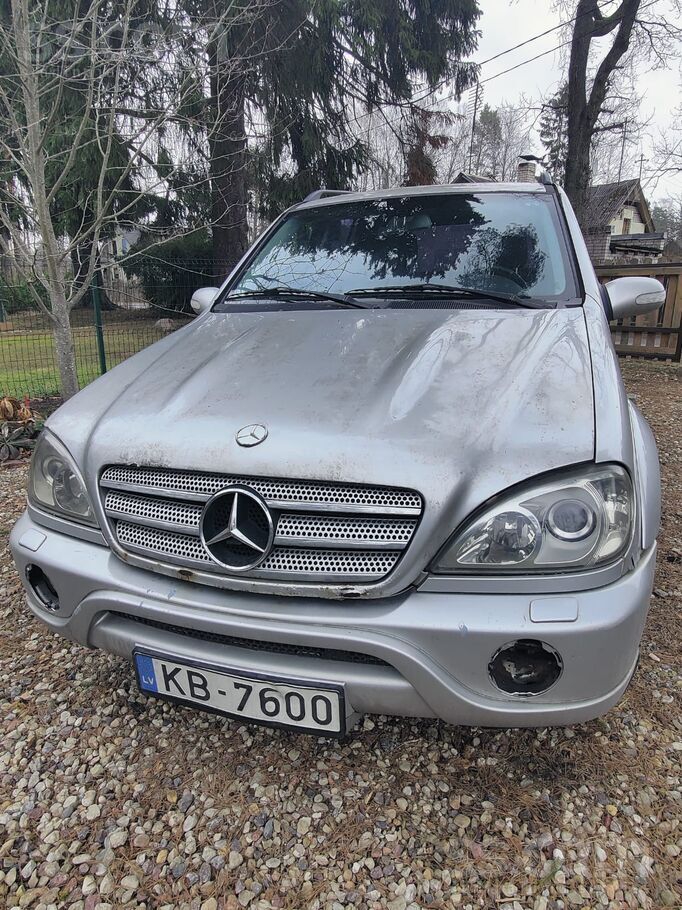 Nav apskates, nekustās, jāremontē vai detaļās. Amg uzlikas. 2 atslēgas. Jaun