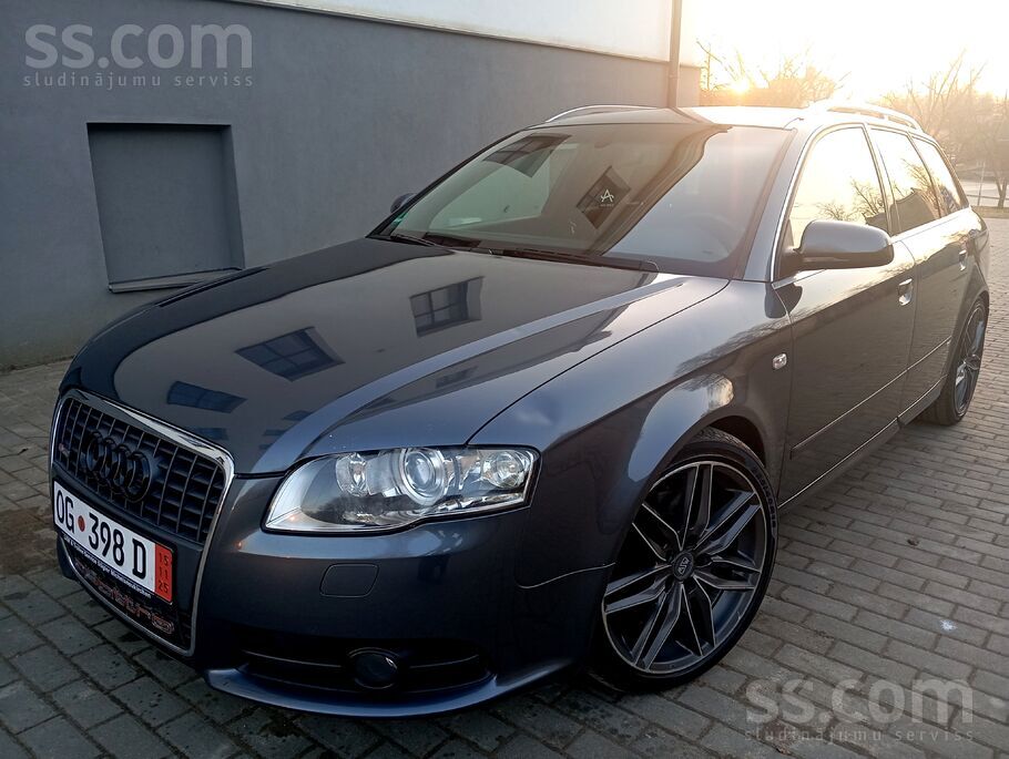 Audi Auto no Vācijas. Pilnais S-Line, Quattro. Auto nav