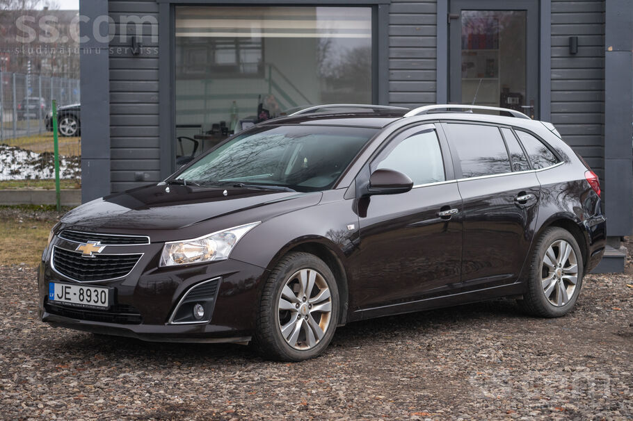 Chevrolet Chevrolet Cruze 2.0 dīzelis 120 kW. Nesen veikta a