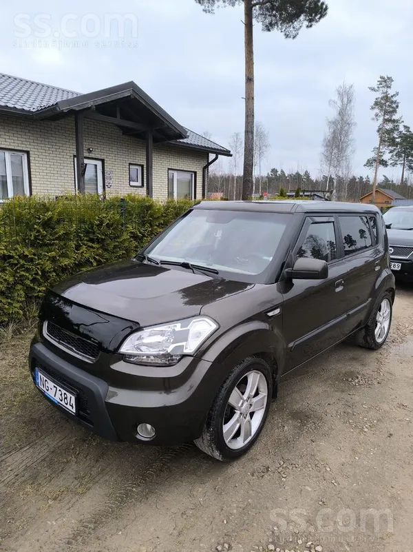 KIA Pārdodu labu, degvielu ekonomisko automašīnu, ideā