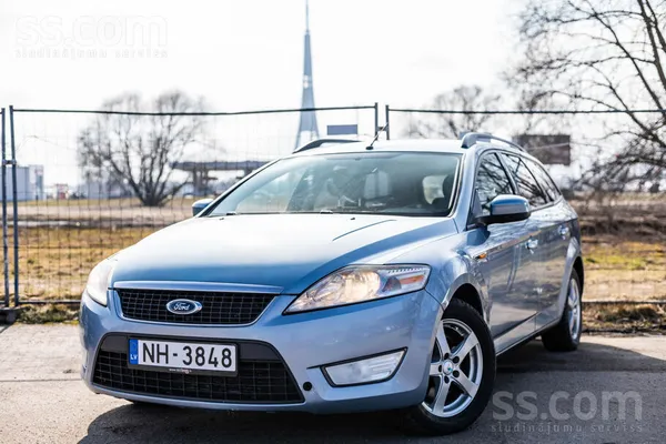 Ford Ford Mondeo ar 2.0 litru dīzeļdzinēju un automātis
