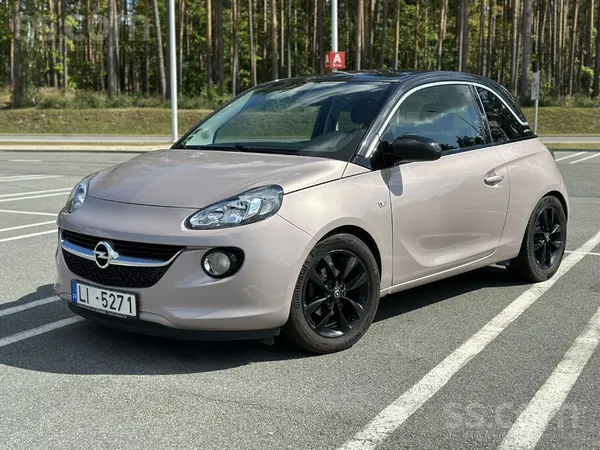 Opel Pārdod Opel Adam (2017)