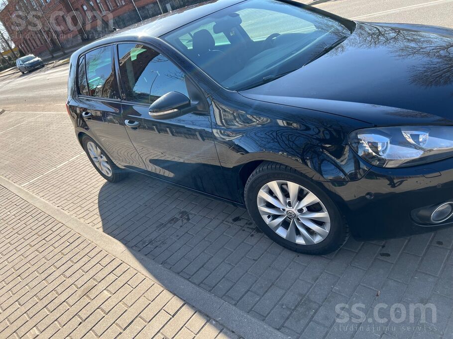 Volkswagen Продаю хорошее авто, 2011 г. бензин 1, 4 Tsi , 118