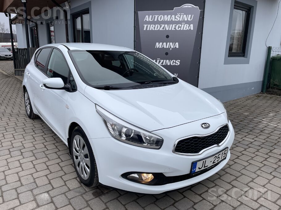 2013 Kia Cee D 1.4 Dīzeļdegviela 66kw/90zs Manuāla ātrumkārba.
Jauns pirkt