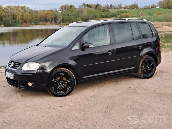Volkswagen Highline, 7 sēdvietas, 1, 9 tdi, 77kw 105zs. No Vā