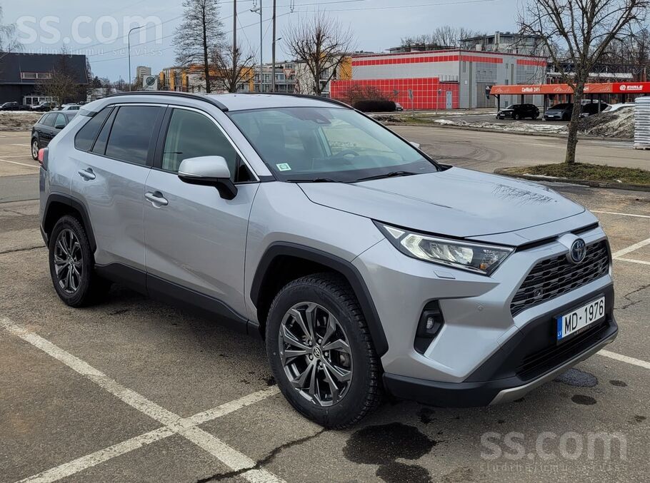 Toyota Toyota Rav4 Hybrid Awd 2022 – dīlera serviss, gara