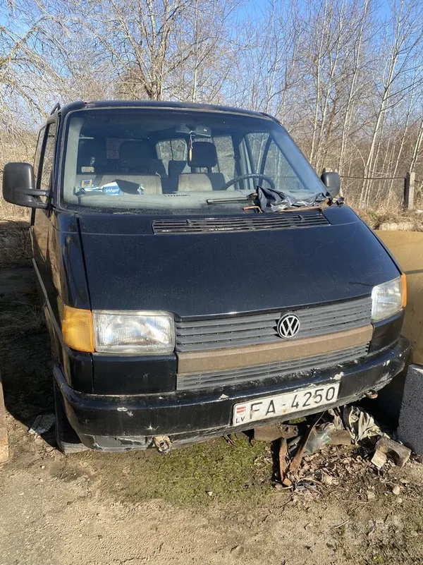 Volkswagen Pārodu visu vai pa detaļām. 