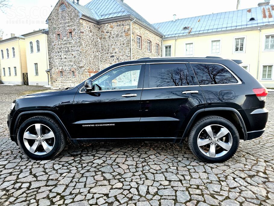 Īpašnieks pārdod Jeep Grand Cherokee 3.0D 184kW, labā tehniskā un vizuālā st