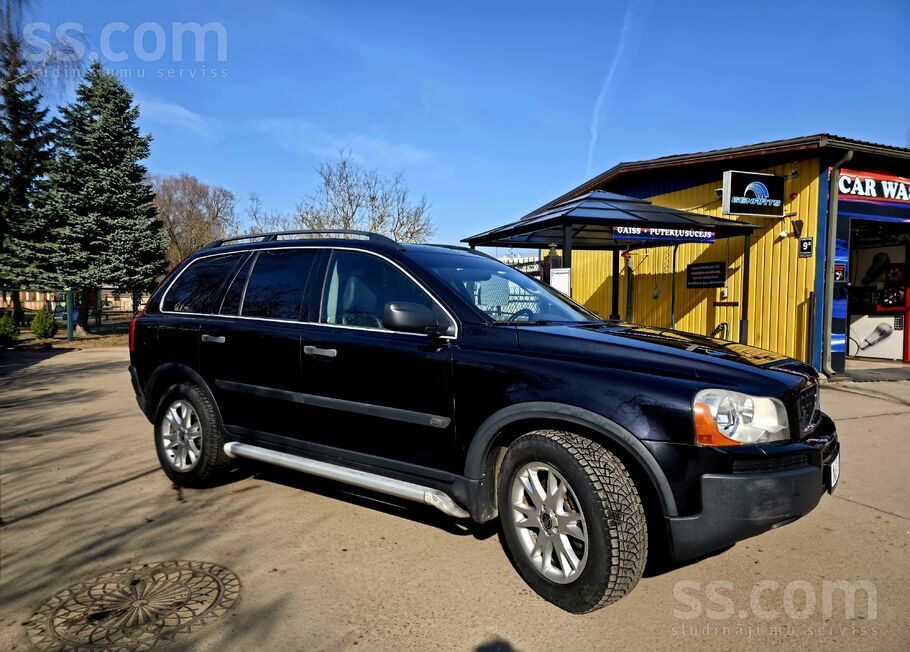 Volvo Tiek pārdots uzticams un ietilpīgs Volvo Xc90 ar e