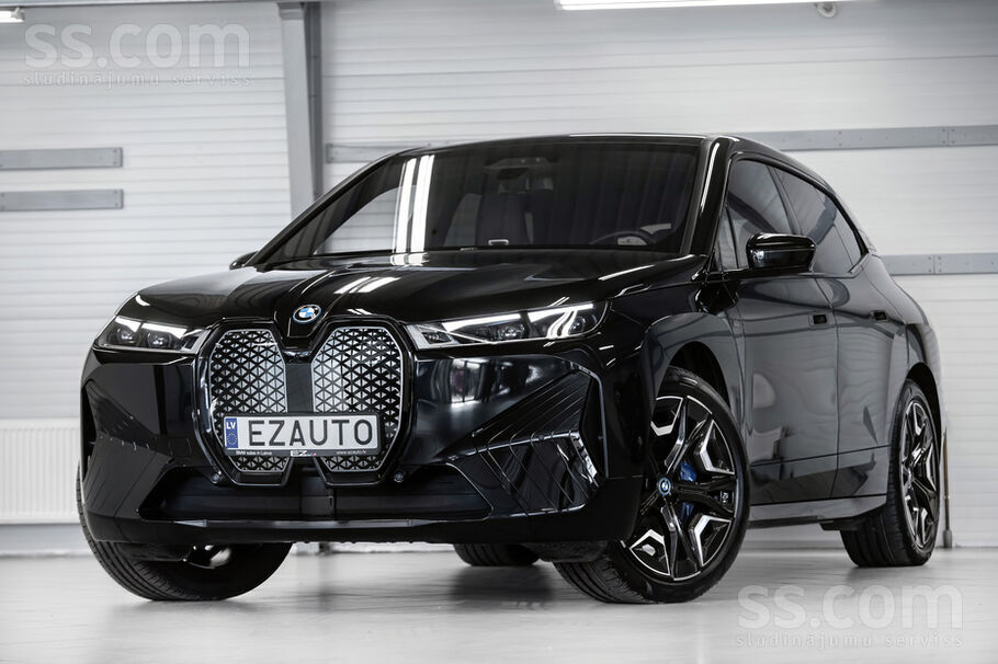 BMW Ix60M 619Zs X-Drive M-Sportpaket Air Suspension Active Steering Sky Loun