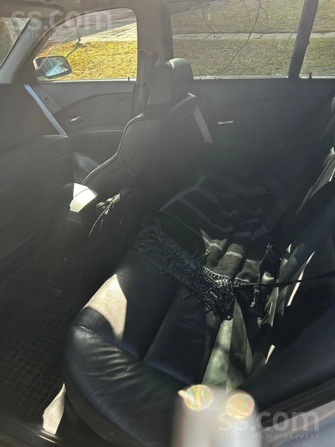 Pārdod BMW e61
160kw
Automāts
Komforta salons
Hedup
Aktīva stūres reika