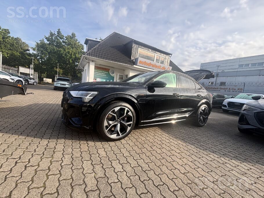 Audi E-tron 55 Sportback S line (508h/p)2022. gads 47000 km
Nesen no Vācija
