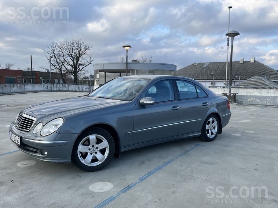 Pārdodu ļoti labi labi nokomplektētu Mercedes-Benz E280 Cdi V6, Avantgarde,