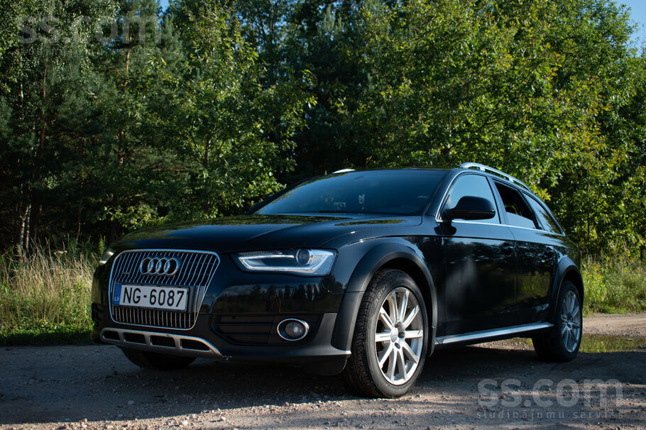 Pārdod Audi A4 Allroad. Apkopes veiktas regulāri. Auto ir bagātīga komplektā