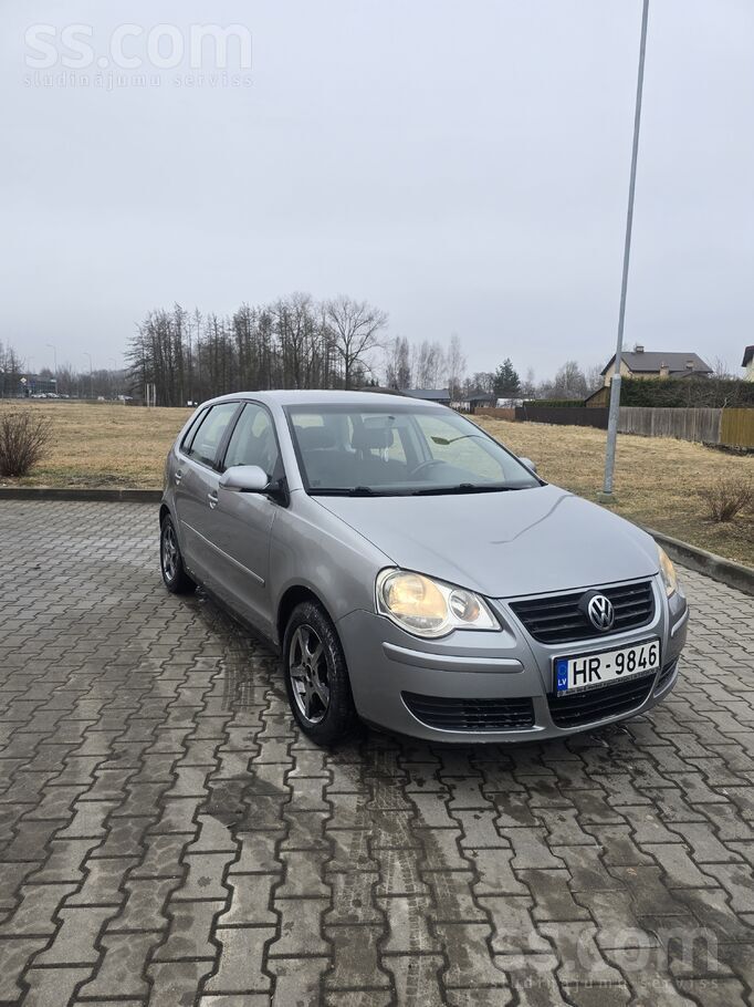 Volkswagen Машина на ходу. Из дефектов ржавчина, не работает 