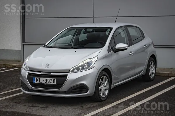 Peugeot Peugeot 208 1.2 benzīns, Automāts. 