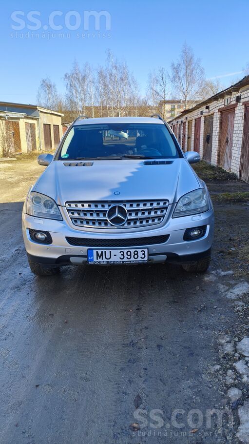 Продаю. Машина в нормальном состоянии. Пневма. Хорошая, надежная машина.