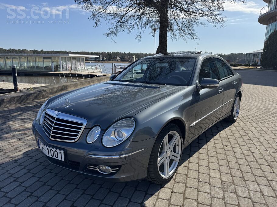 Mercedes-Benz E280 Cdi facelifts modelis Avantgarde komplektācijā. Ļoti skai