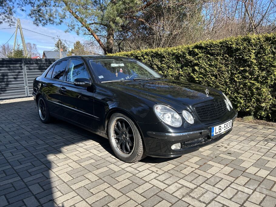 Pārdodu Mercedes-Benz E270 Avantgarde, 2003. gads – īsts vācu tanks ar rakst