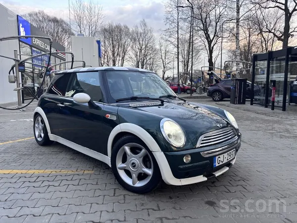 Mini Продаю Mini Cooper в нормальном состоянии спорт па