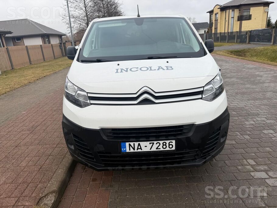 Citroen Jumpy 2.0 dīzelis, 2021, 6 vietas, Ventspils
Puspassažieru automobi