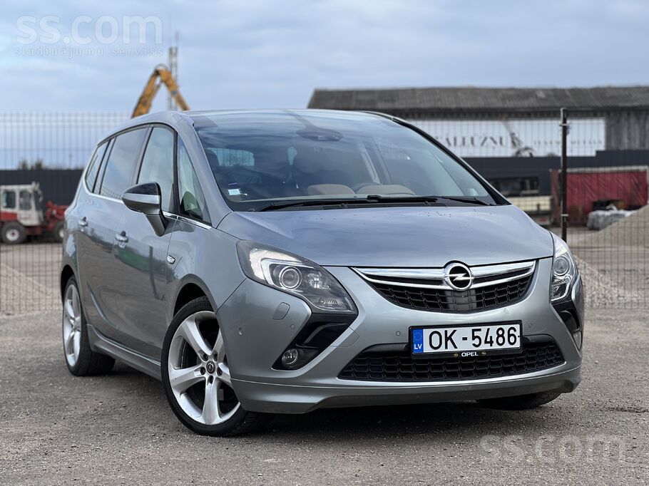 Opel Opel Zafira Tourer Executive 2.0 121kw/165 z/s. Ma
