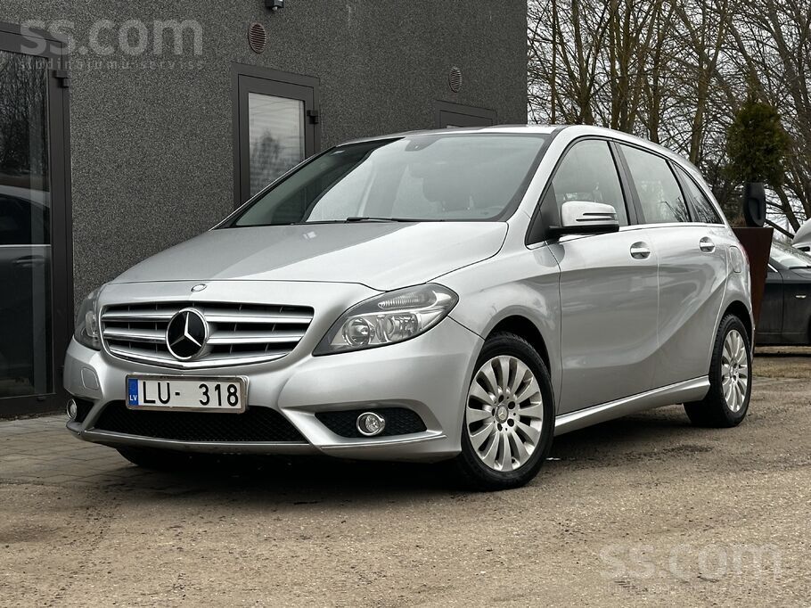Mercedes-Benz B220