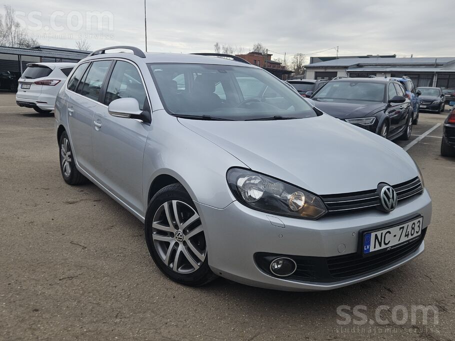 Volkswagen Pārdod ekonomisku un uzticamu auto Golf 6 ar labu 