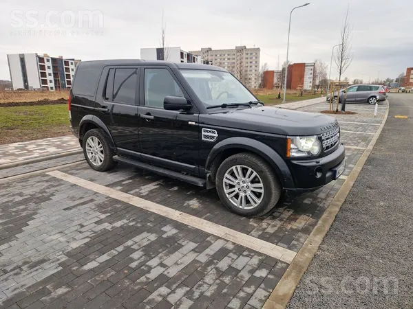 Discovery 4 automats
3.0d 
180kw
“Mainu Discovery arī pret zemes gabalu.