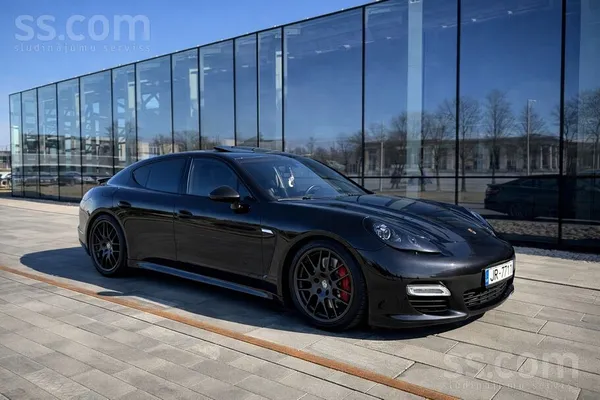 Porsche Panamera Turbo 
 

Автомобиль в одних руках в Латвии. 
Приобретё