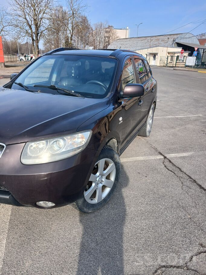 Hyundai Santa Fe. Gads 2007 Dizelis 2.2 mehanika. auto laba tehniska braucam
