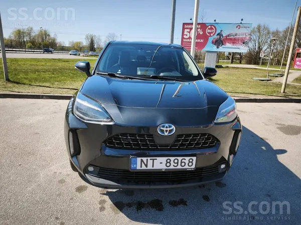 Toyota Yaris Cross 1.5 Hybrid Dynamic Force (116 hp) E-Cv