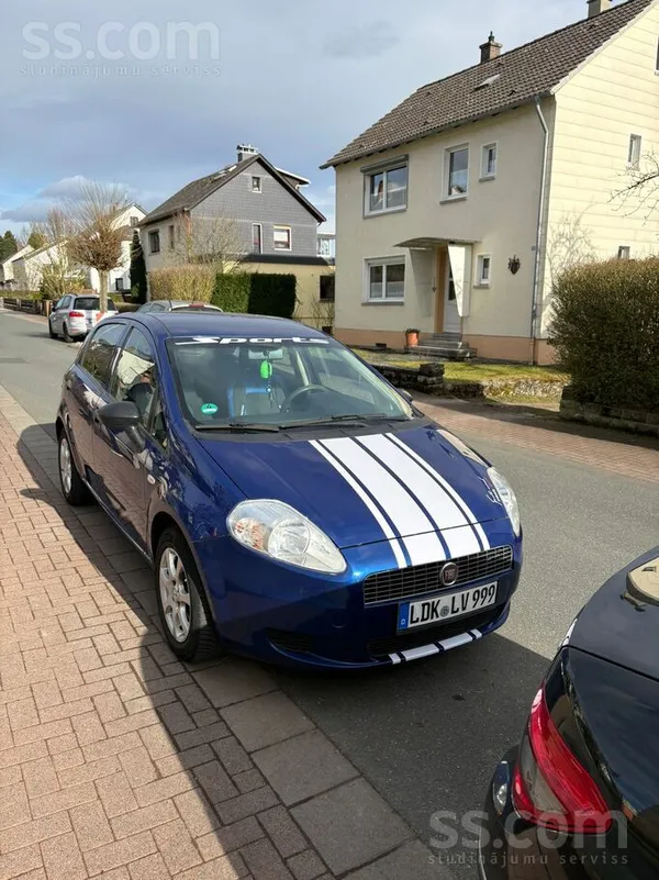 Fiat Pardodu Fiat Punto 1.4 benzins. Mašina laba stavok